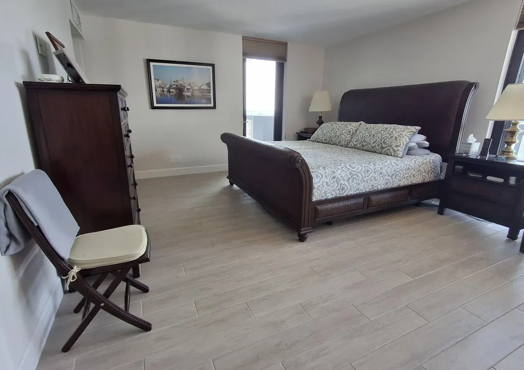 123 Lakeshore Drive North Palm Beach FL 33408