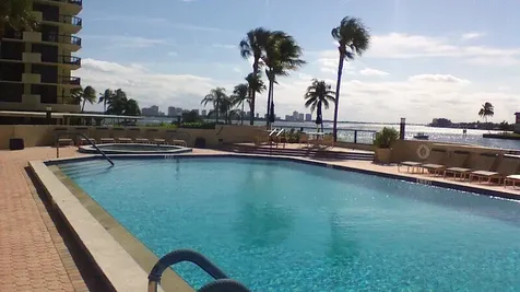 123 Lakeshore Drive North Palm Beach FL 33408