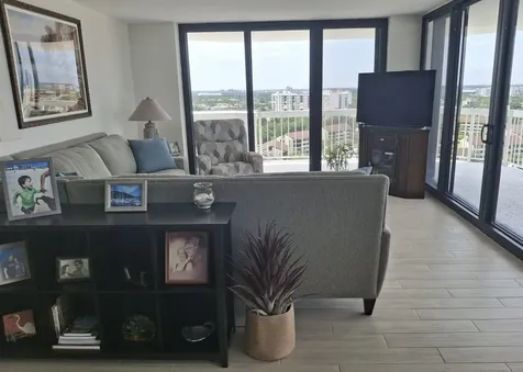 123 Lakeshore Drive North Palm Beach FL 33408