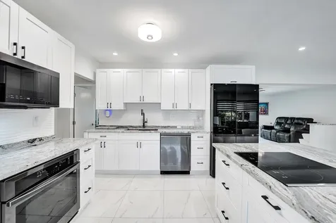1431 S Ocean Boulevard Lauderdale By The Sea FL 33062
