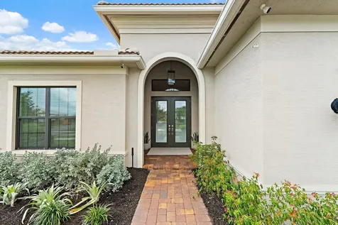 5564 SW Star Apple Street Palm City FL 34990