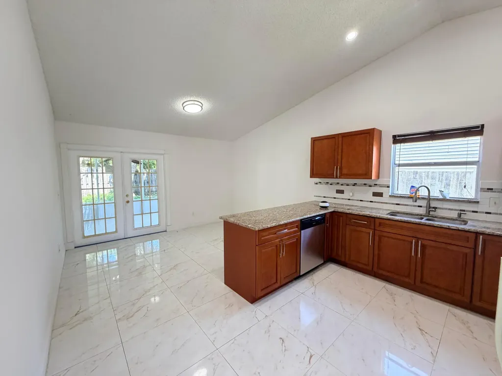 5271 Harwood Lane Lake Worth FL 33467