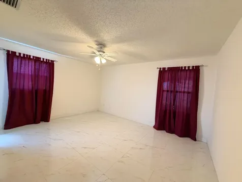 5271 Harwood Lane Greenacres FL 33467