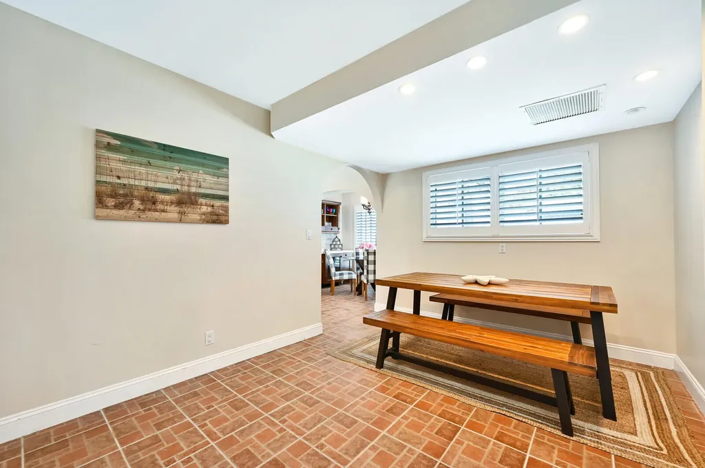 904 SE 12th Street Deerfield Beach FL 33441