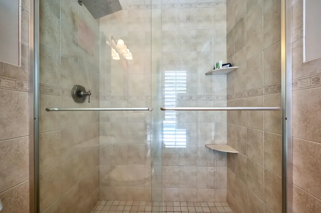 904 SE 12th Street Deerfield Beach FL 33441