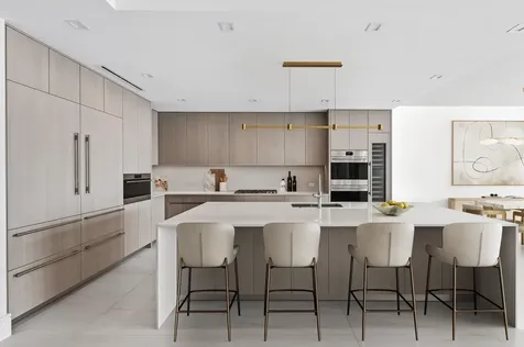 2200 Pga Boulevard Palm Beach Gardens FL 33408