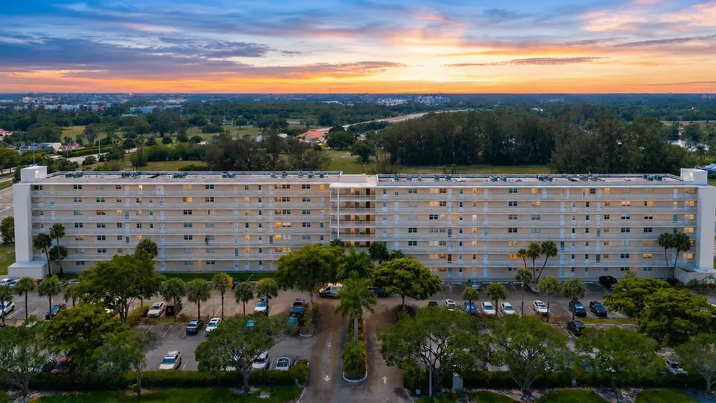 5961 NW 2nd Avenue Boca Raton FL 33487