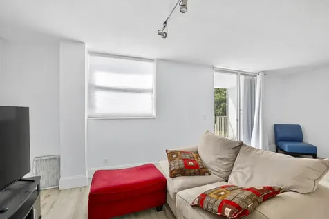 5961 NW 2nd Avenue Boca Raton FL 33487