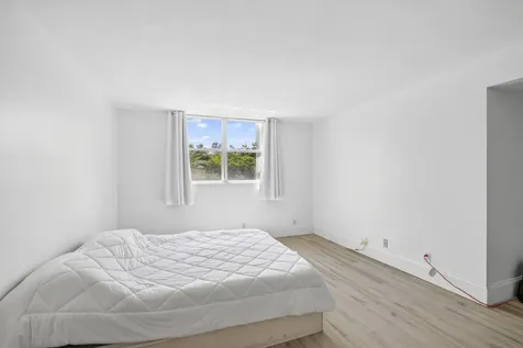 5961 NW 2nd Avenue Boca Raton FL 33487