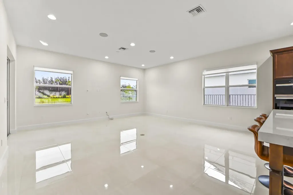 15030 Wildwood Circle Westlake FL 33470