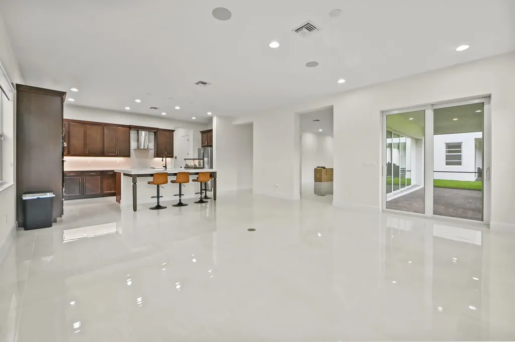 15030 Wildwood Circle Westlake FL 33470