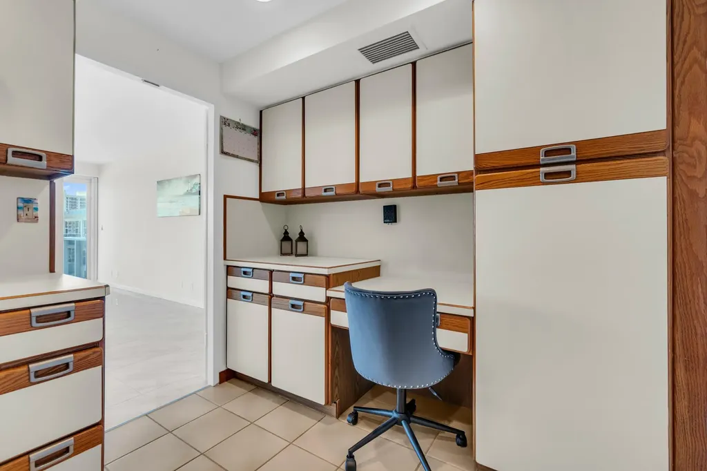 3300 NE 36th Street Fort Lauderdale FL 33308