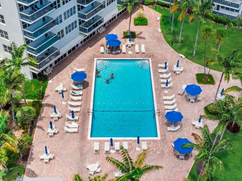 3300 NE 36th Street Fort Lauderdale FL 33308