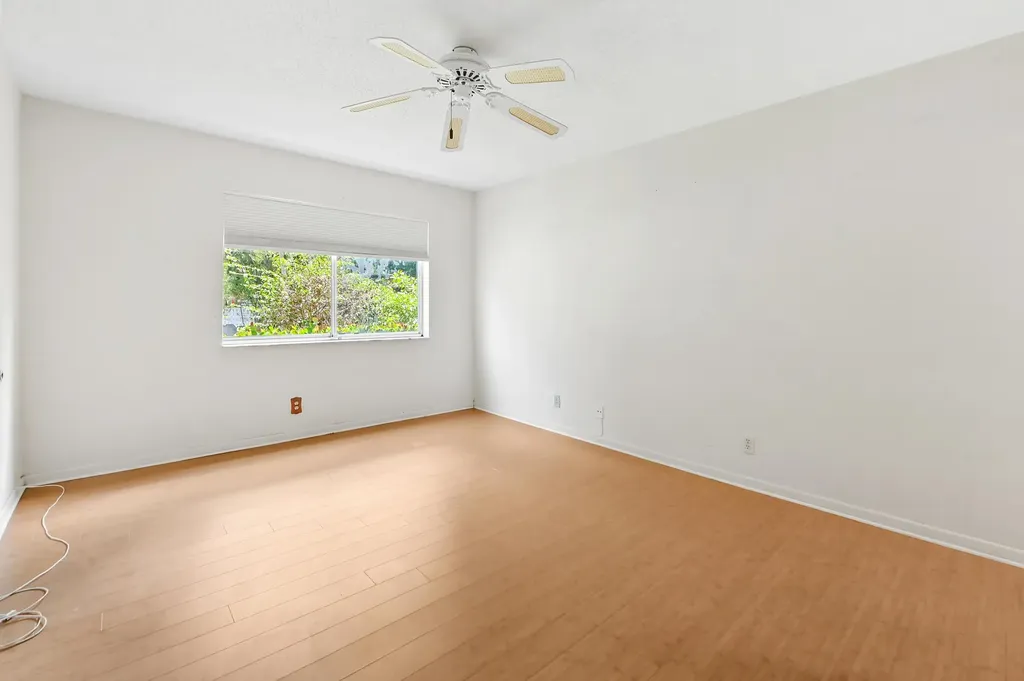 6586 Southurst Terrace Delray Beach FL 33446