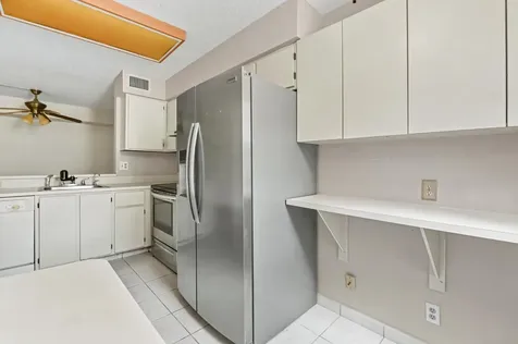 6586 Southurst Terrace Delray Beach FL 33446