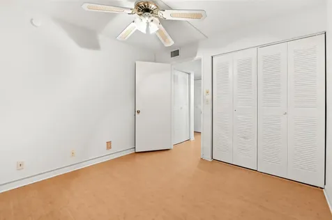 6586 Southurst Terrace Delray Beach FL 33446