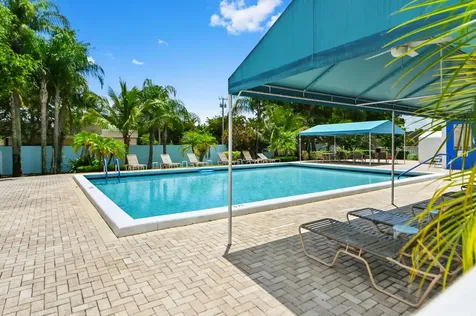 6586 Southurst Terrace Delray Beach FL 33446