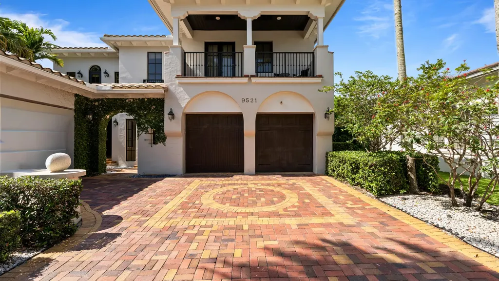9521 Eden Manor Parkland FL 33076
