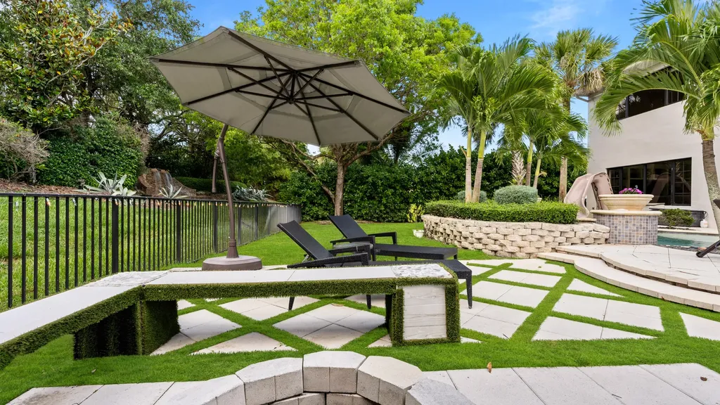 9521 Eden Manor Parkland FL 33076