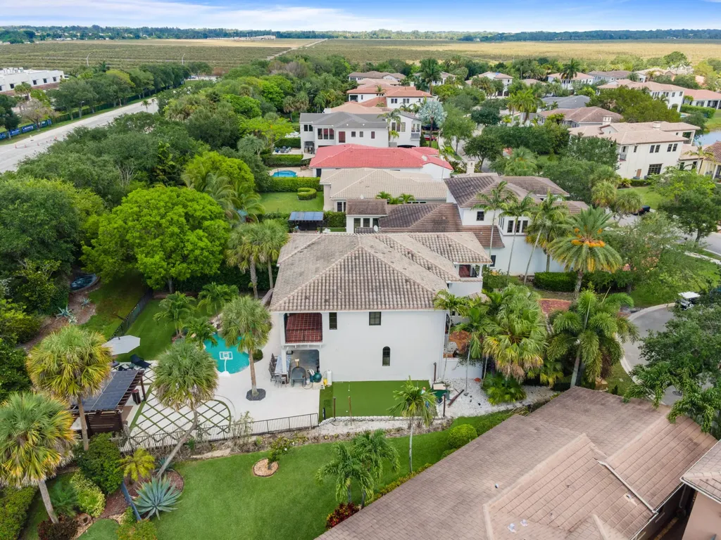 9521 Eden Manor Parkland FL 33076