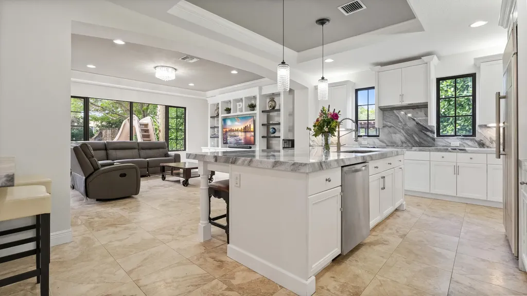 9521 Eden Manor Parkland FL 33076