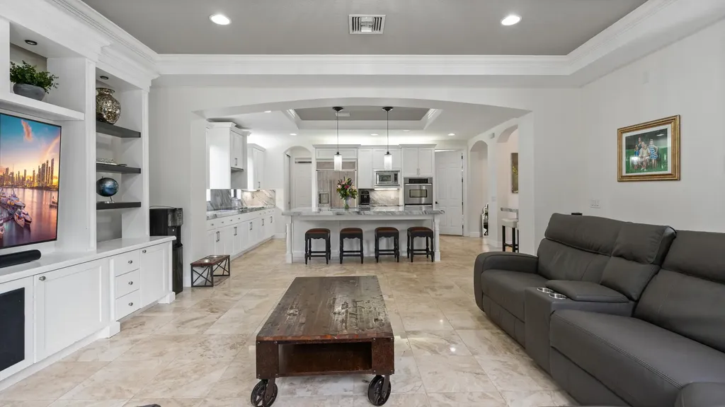 9521 Eden Manor Parkland FL 33076