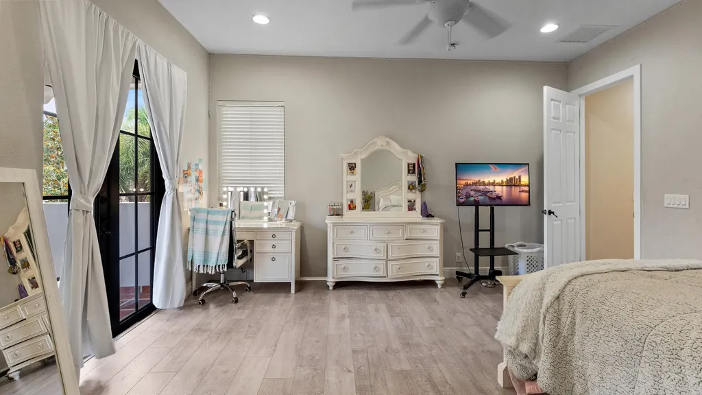 9521 Eden Manor Parkland FL 33076