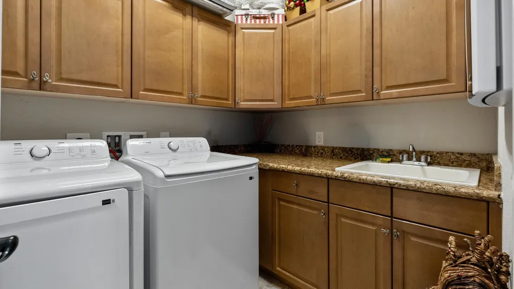 9521 Eden Manor Parkland FL 33076