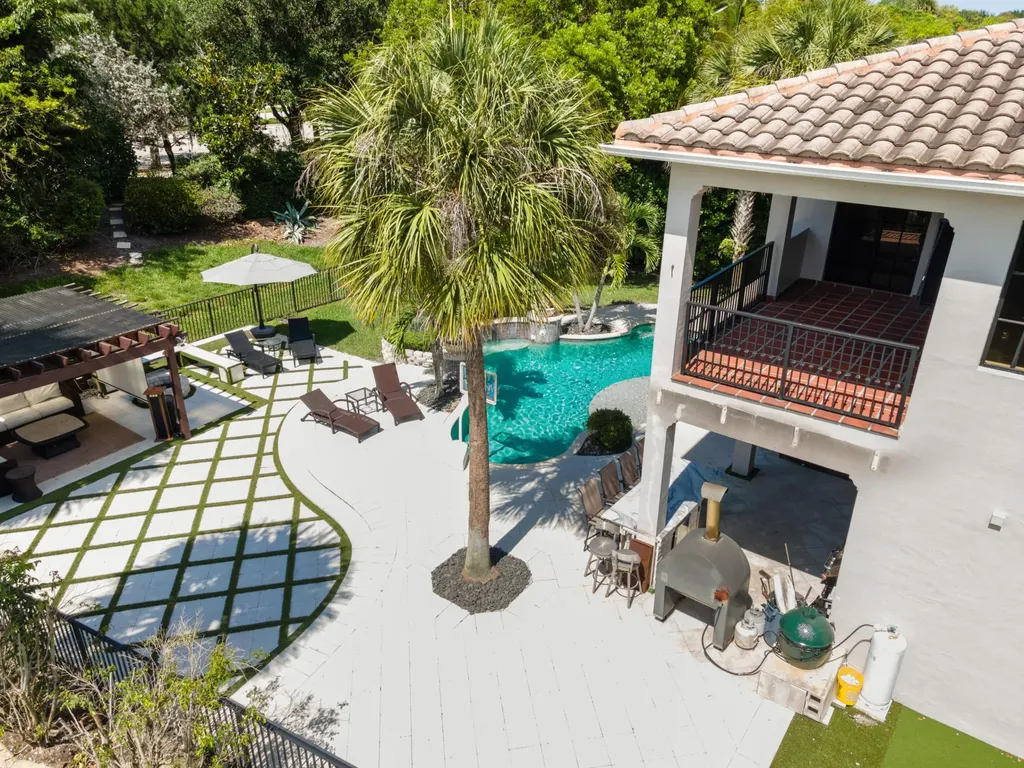 9521 Eden Manor Parkland FL 33076