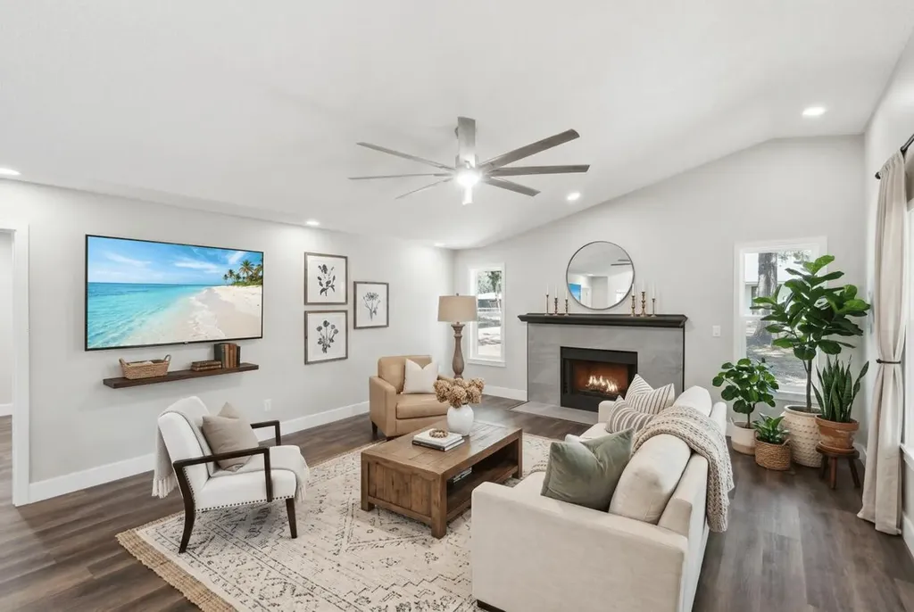 271 NE Naylor Street Palm Bay FL 32907