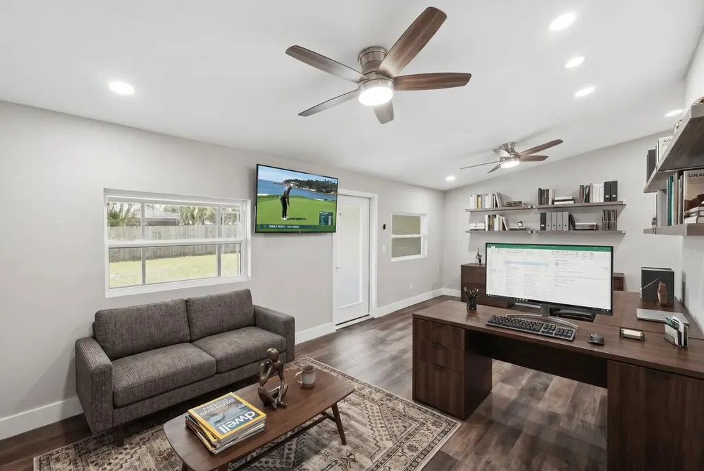 271 NE Naylor Street Palm Bay FL 32907