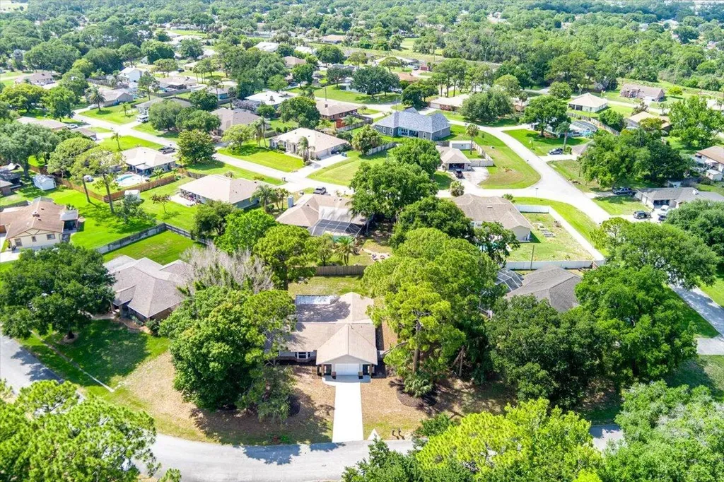 271 NE Naylor Street Palm Bay FL 32907