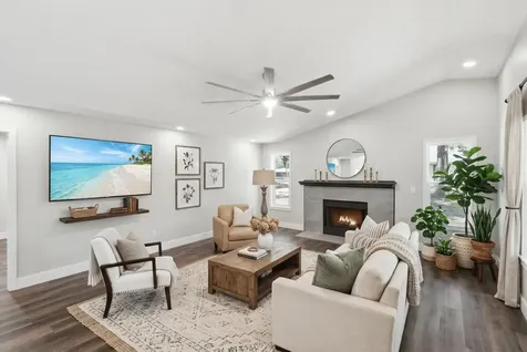271 NE Naylor Street Palm Bay FL 32907