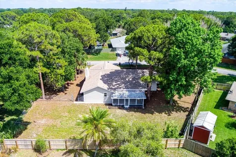 271 NE Naylor Street Palm Bay FL 32907