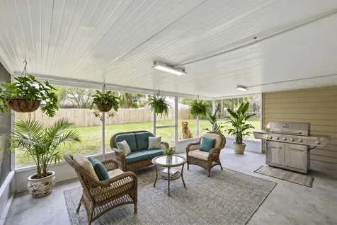 271 NE Naylor Street Palm Bay FL 32907
