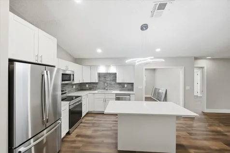 271 NE Naylor Street Palm Bay FL 32907