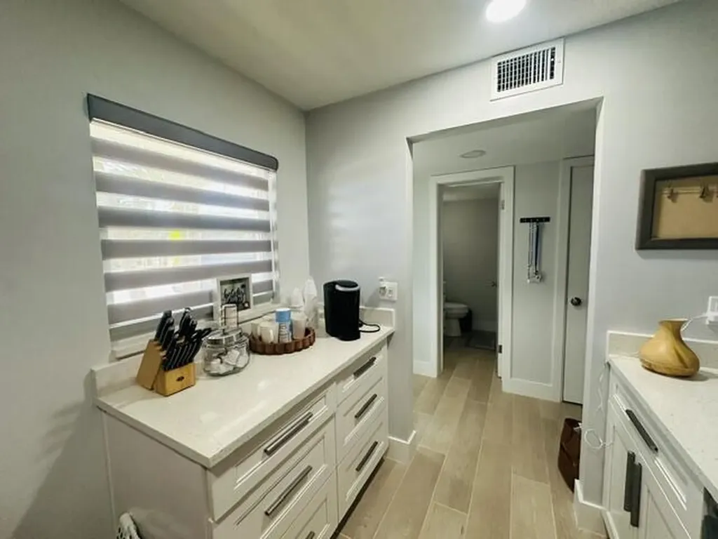 2601 NE 3rd Court Boynton Beach FL 33435