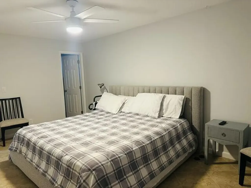 2601 NE 3rd Court Boynton Beach FL 33435