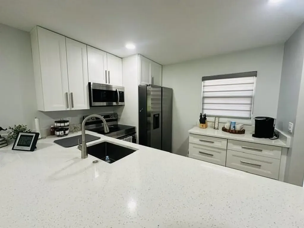 2601 NE 3rd Court Boynton Beach FL 33435