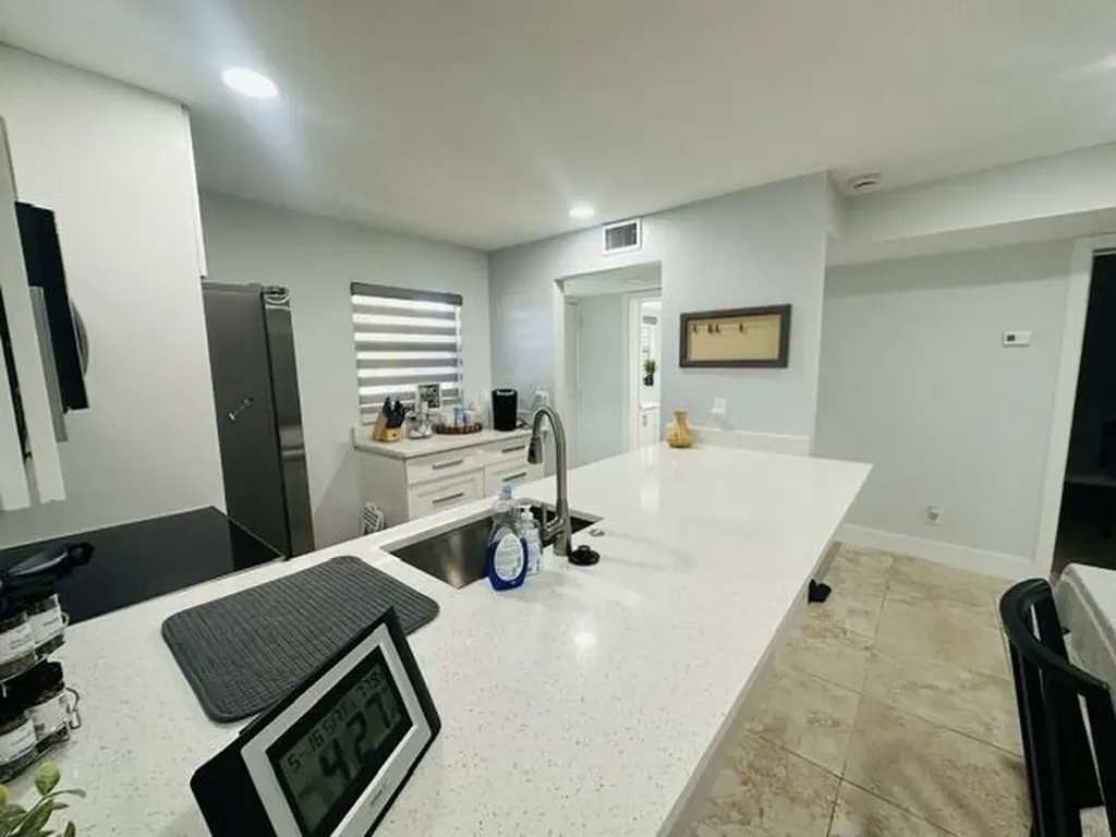 2601 NE 3rd Court Boynton Beach FL 33435