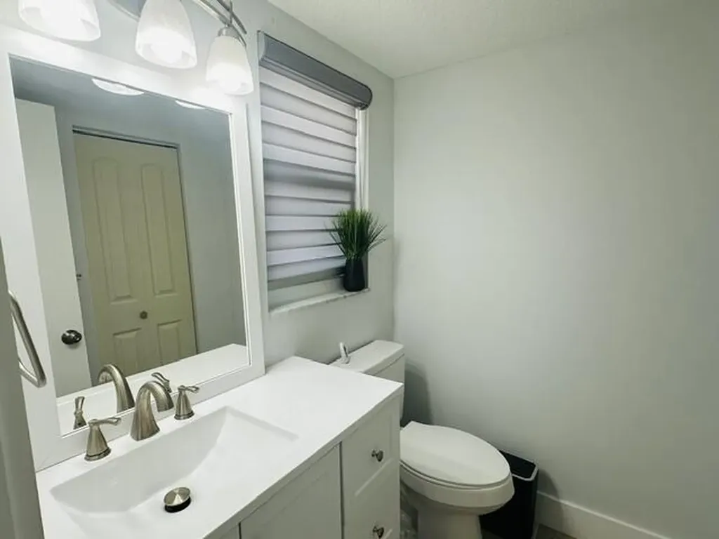 2601 NE 3rd Court Boynton Beach FL 33435