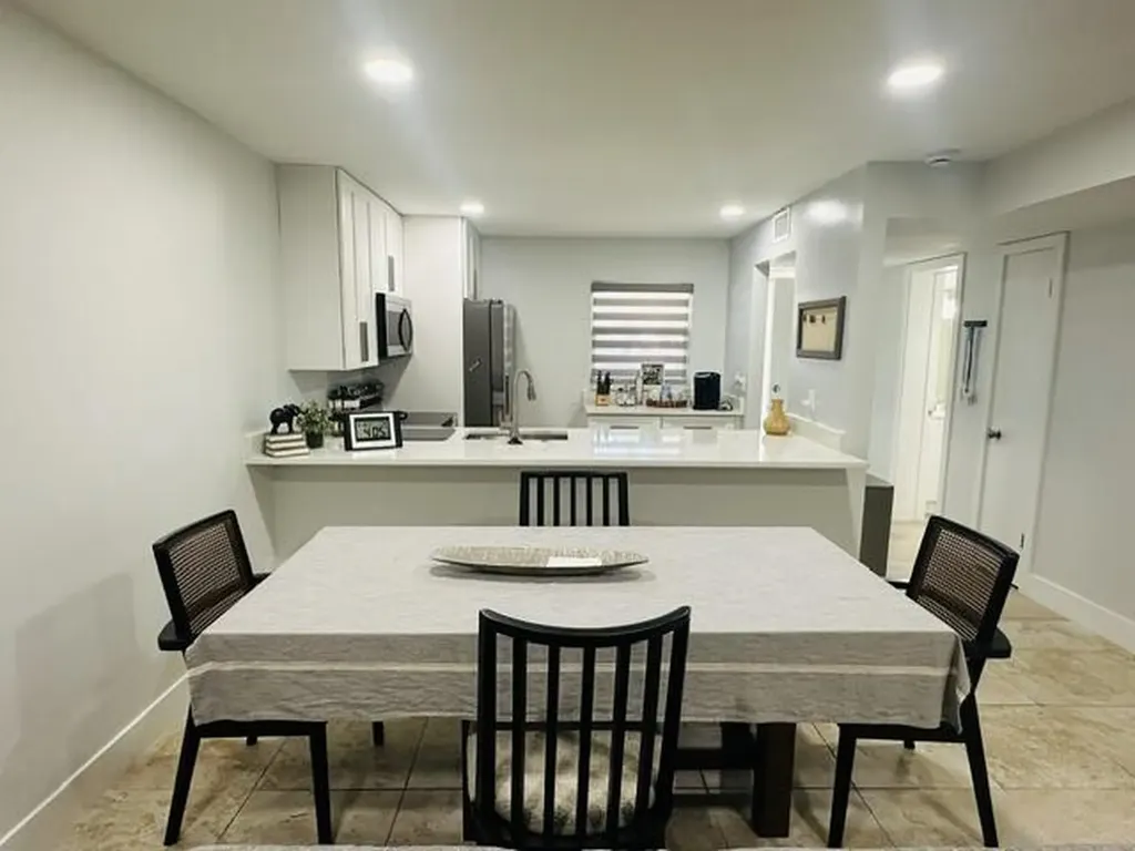 2601 NE 3rd Court Boynton Beach FL 33435