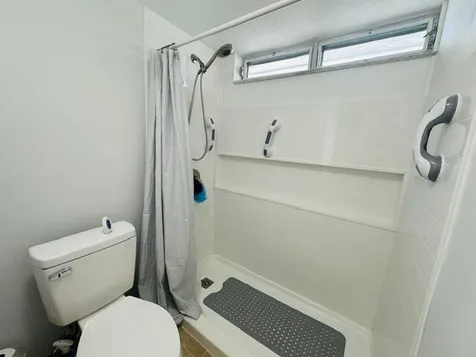 2601 NE 3rd Court Boynton Beach FL 33435