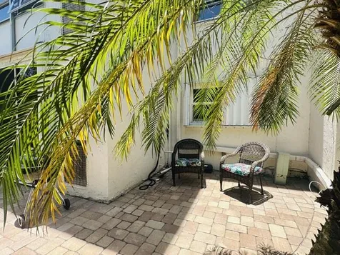2601 NE 3rd Court Boynton Beach FL 33435