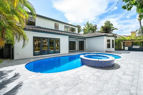 17585 Middlebrook Way Boca Raton FL 33496