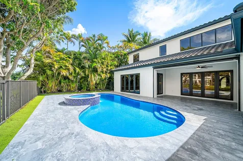 17585 Middlebrook Way Boca Raton FL 33496