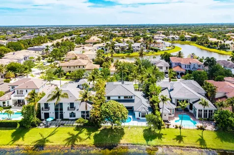 17585 Middlebrook Way Boca Raton FL 33496