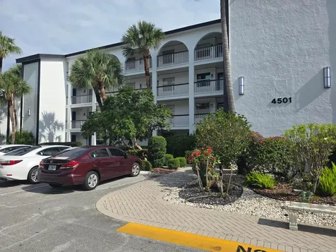 4501 Martinique C1 Way Coconut Creek FL 33066