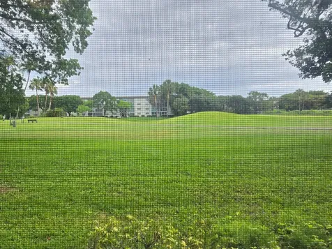 4501 Martinique C1 Way Coconut Creek FL 33066