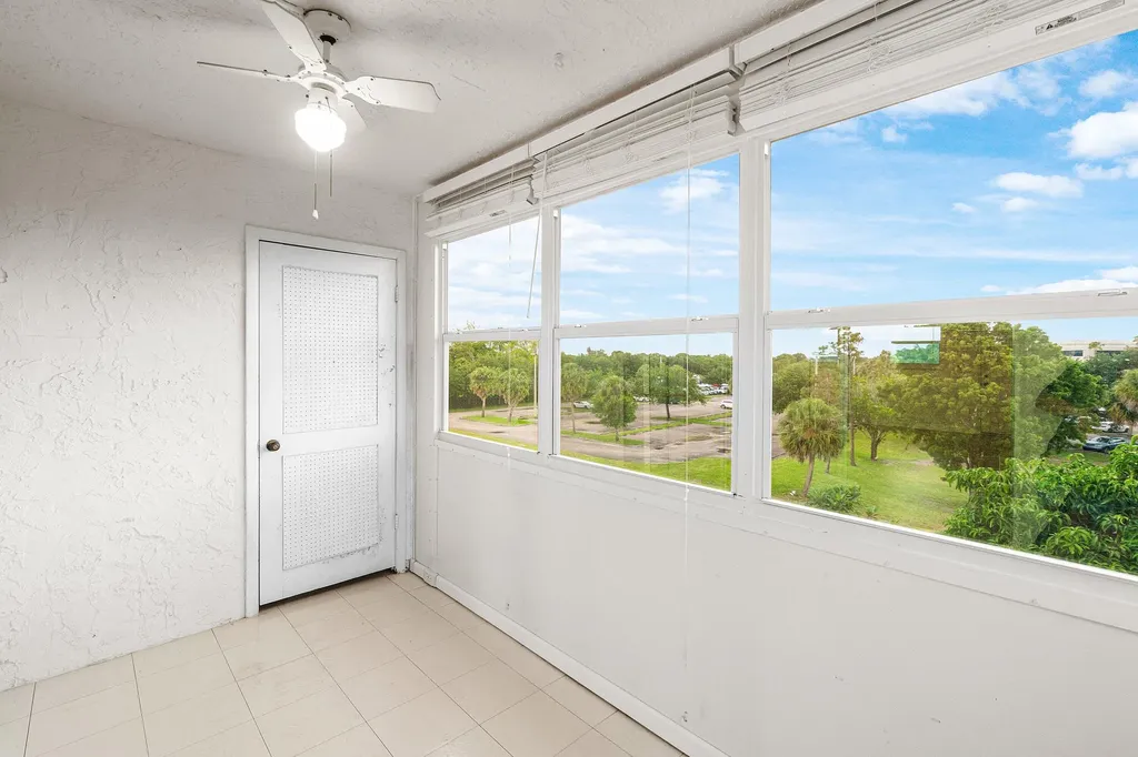725 Lori Drive Palm Springs FL 33461